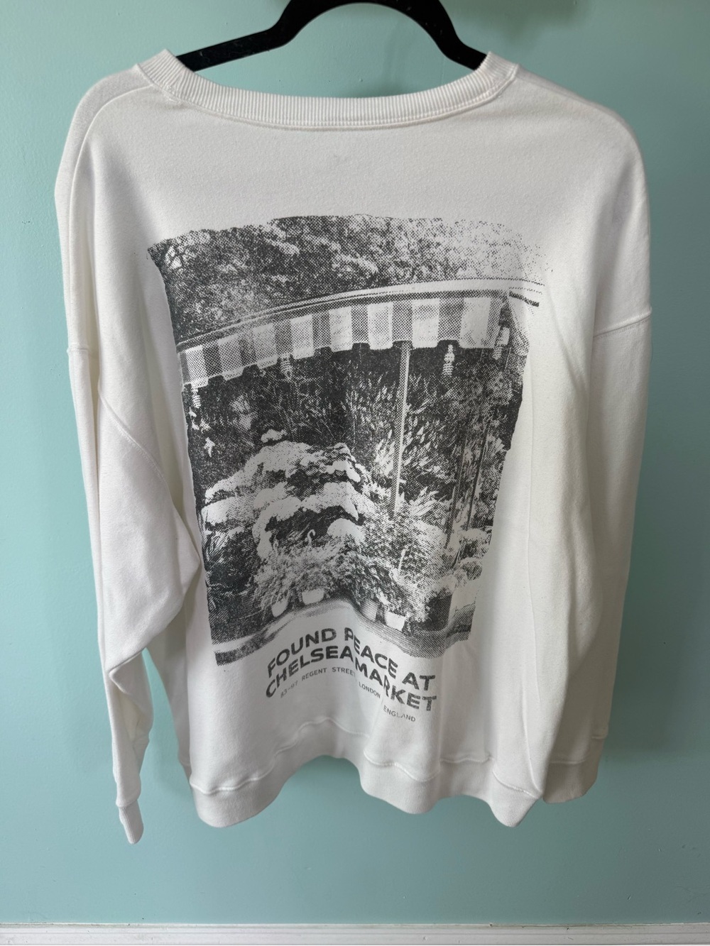 Hollister Found Peace At Chelsea Market Oversized Sweatshirt Size XL Rare - Picture 5 of 9